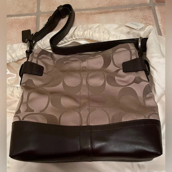 NWT Authentic Coach Signature Leather K1173  F18862 Light Brown And Dark Brown - Picture 6 of 10